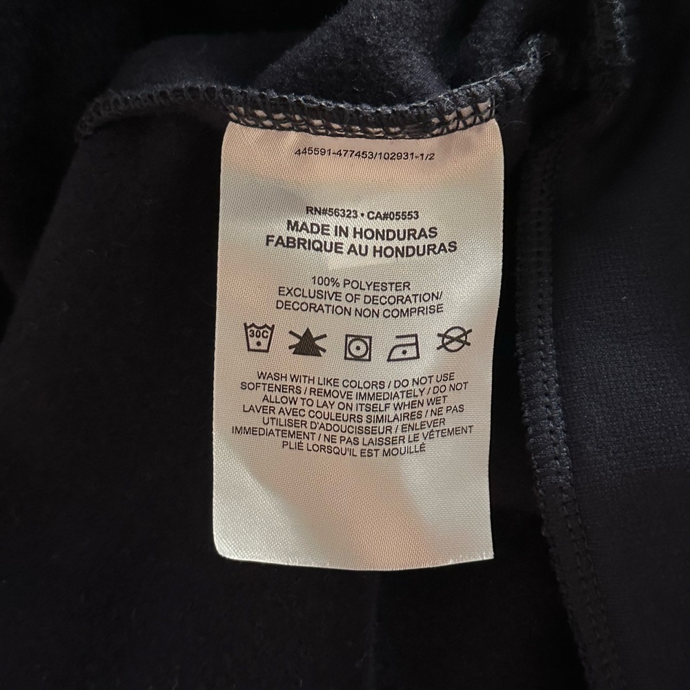 Nike Therma-FIT Training Pullover - Picture 6 of 9